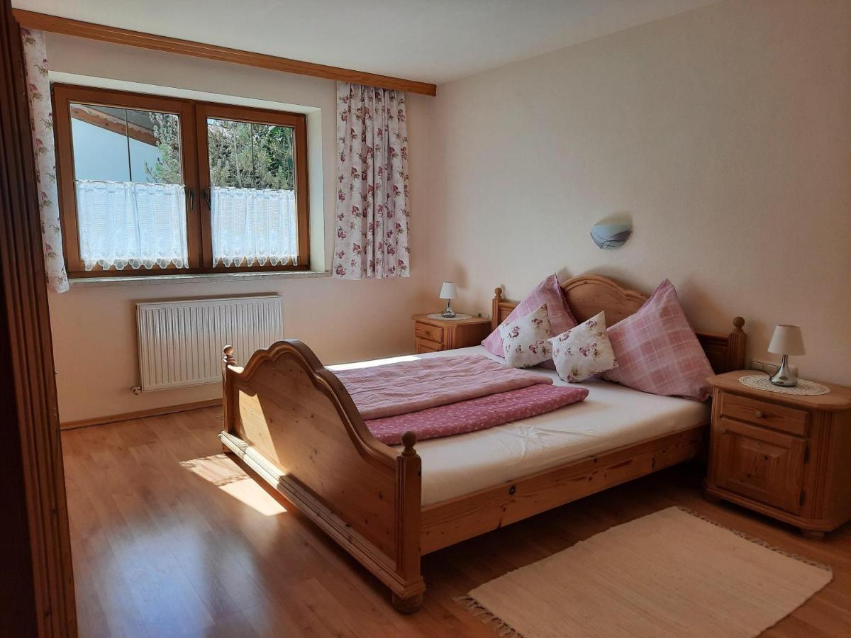 Ferienwohnung Erhart Scheffau シェッファウ・アム・ヴィルデン・カイザー エクステリア 写真